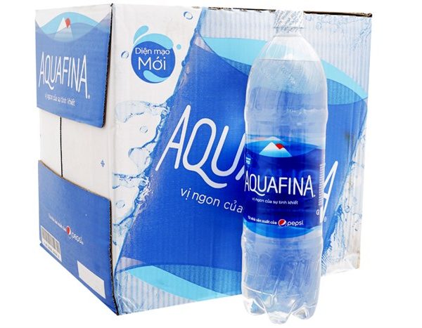 thung-nuoc-tinh-khiet-aquafina-1500